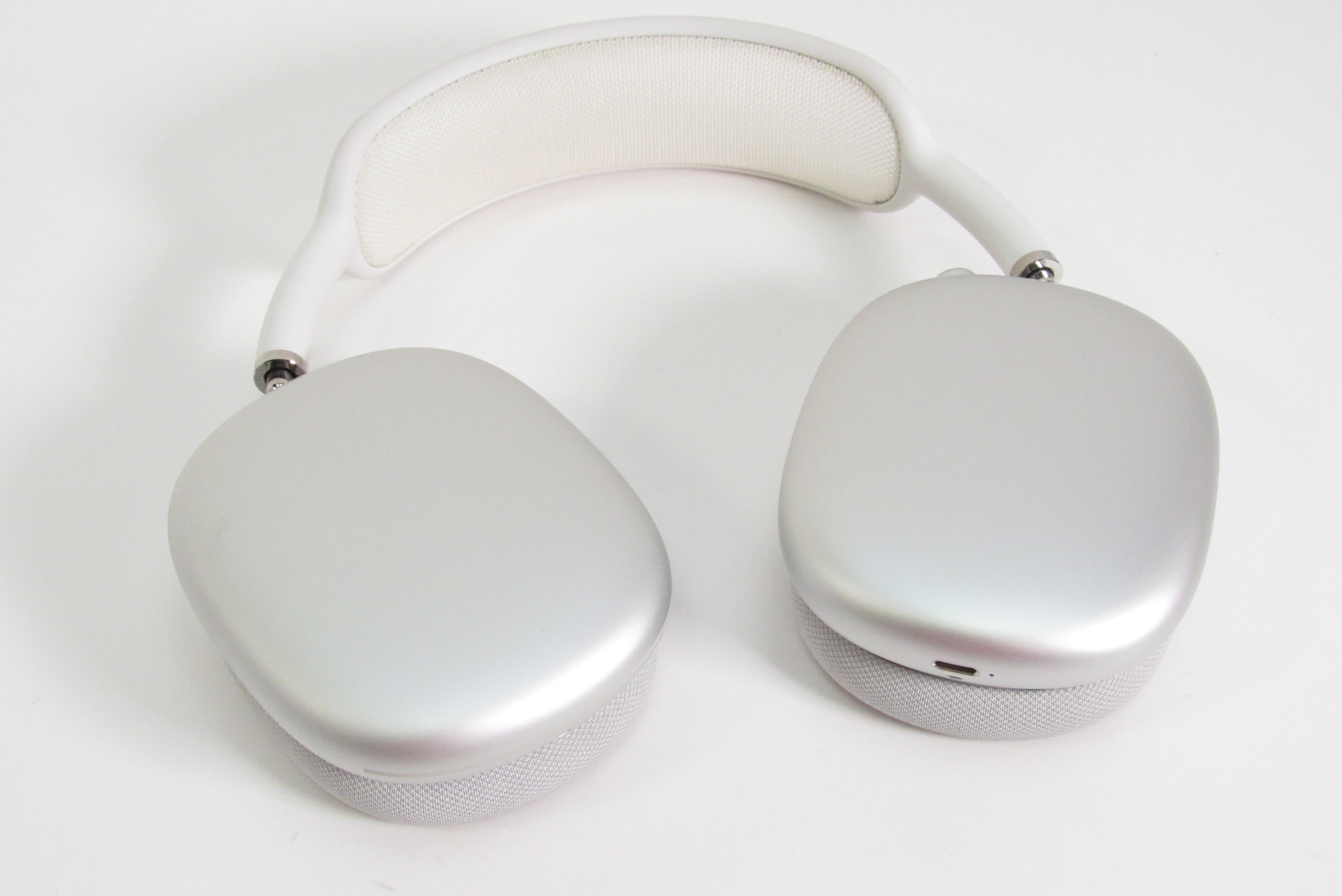 Apple AirPods Max A2096 Wireless Bluetooth Over-Ear Headset - Silver