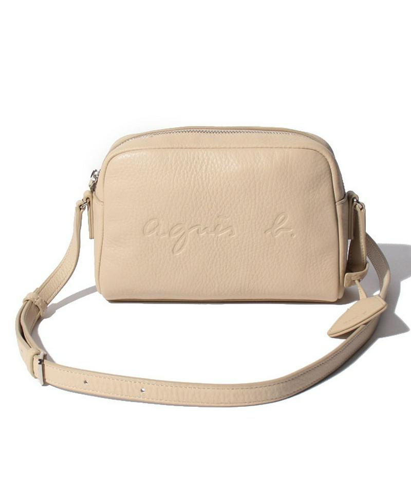 agnes b.(アニエスベー)の「NS03－03 エンボスロゴショルダーバッグ