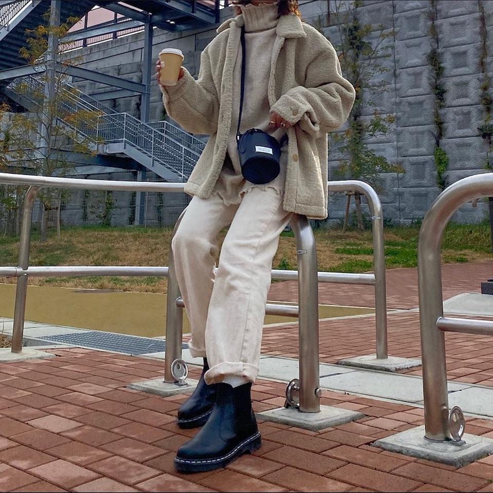 Dr. Martens 2976ホワイトステッチ チェルシーブーツ 【公式通販】