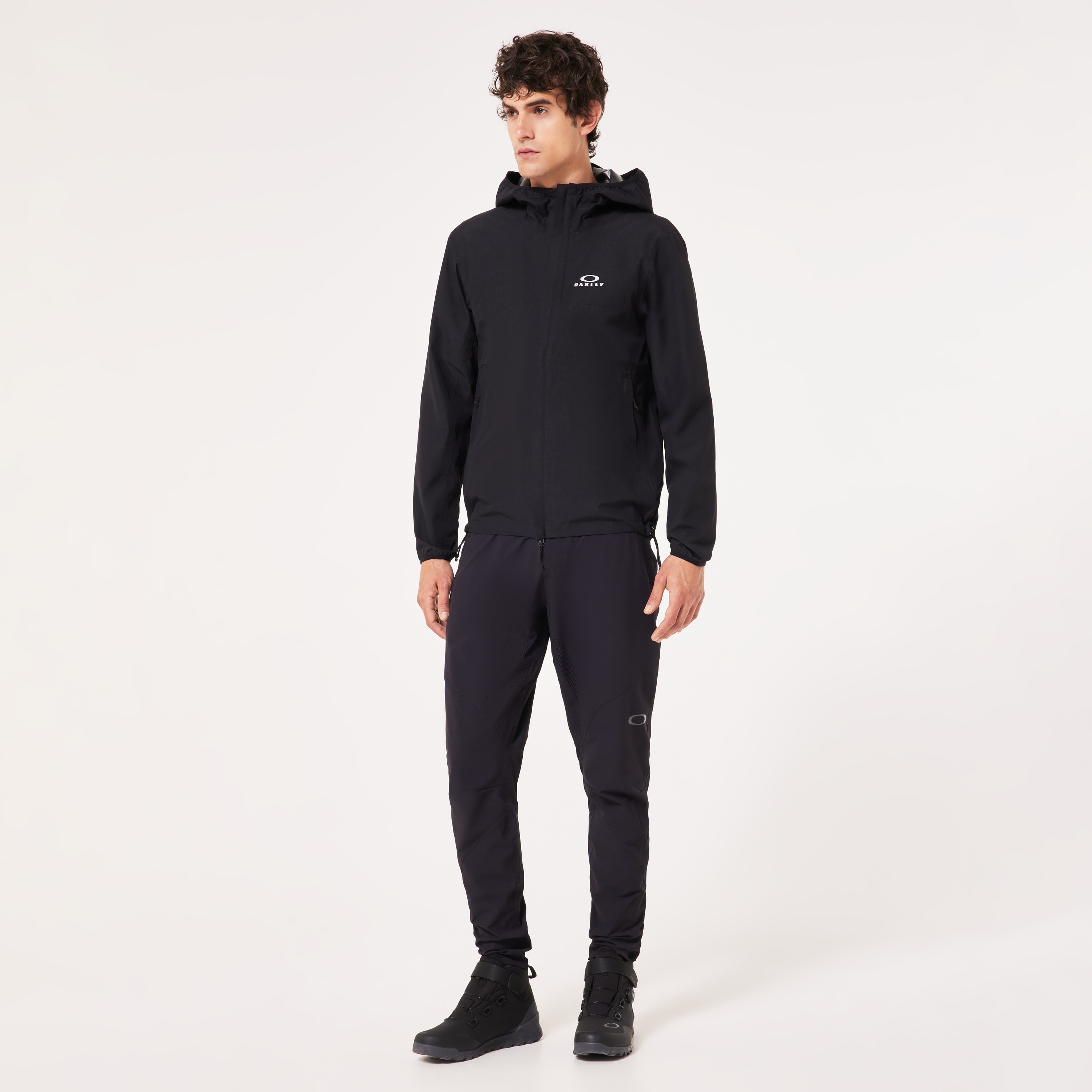 Oakley Elements Shell Jacket 2.0 - Blackout | Oakley® | Official