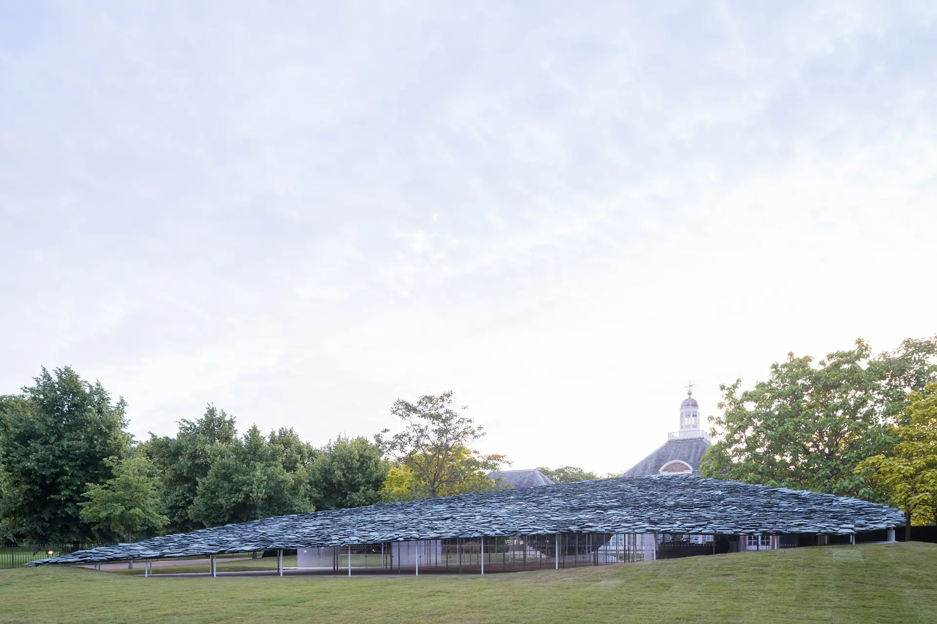 Serpentine Pavillion 2019 by 石上純也 Junya Ishigami | 現代アート