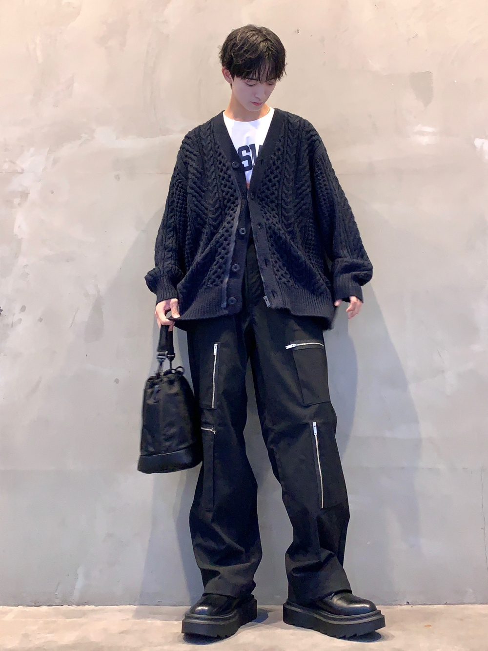 ケーブルカーディガン UNDERCOVER、グラフィックT UNDERCOVER 1」の