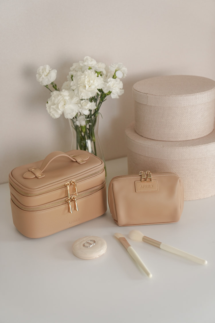 APRILY / 2段バニティポーチ