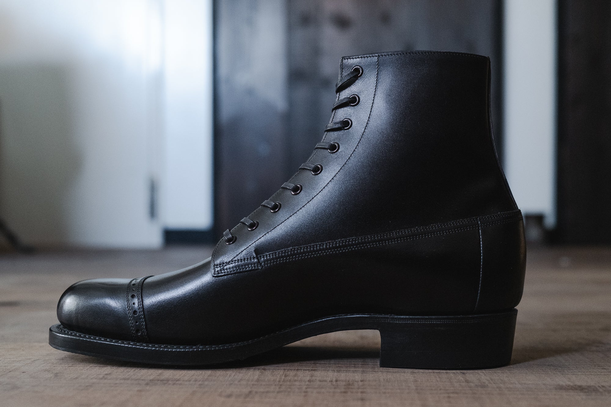 LOWELL – Aristocrat&Co.