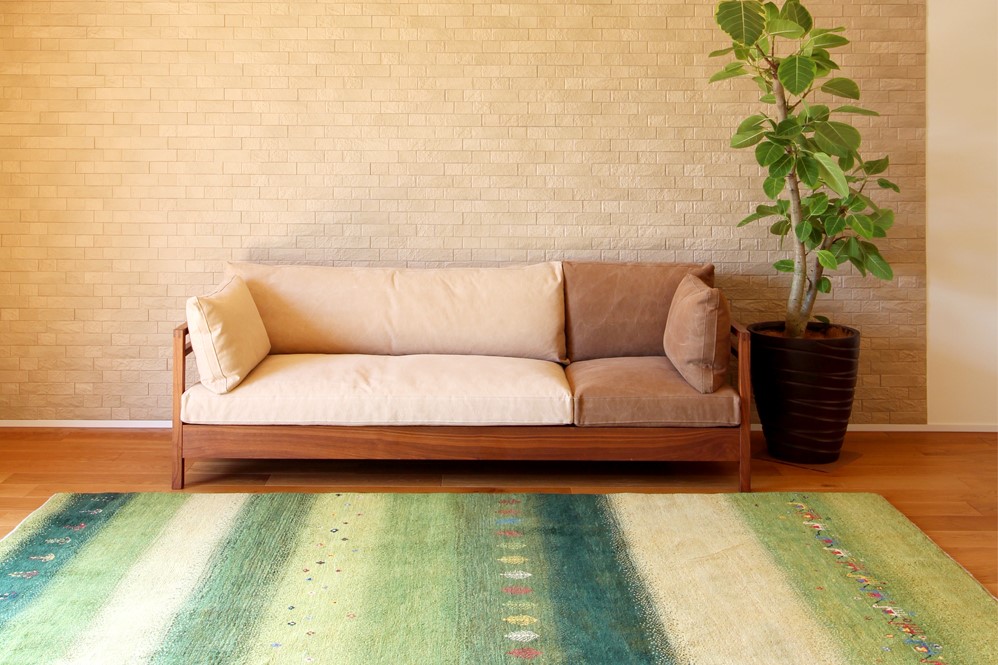 TV番組で特集！ゾランヴァリ ギャッベ絨毯の魅力 全国でイベント開催