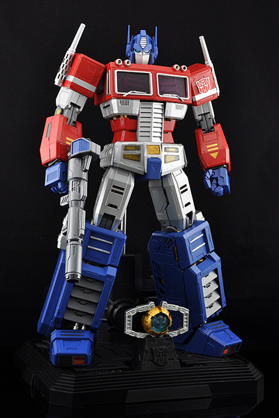 ULTIMETAL UM-01 OPTIMUS PRIME