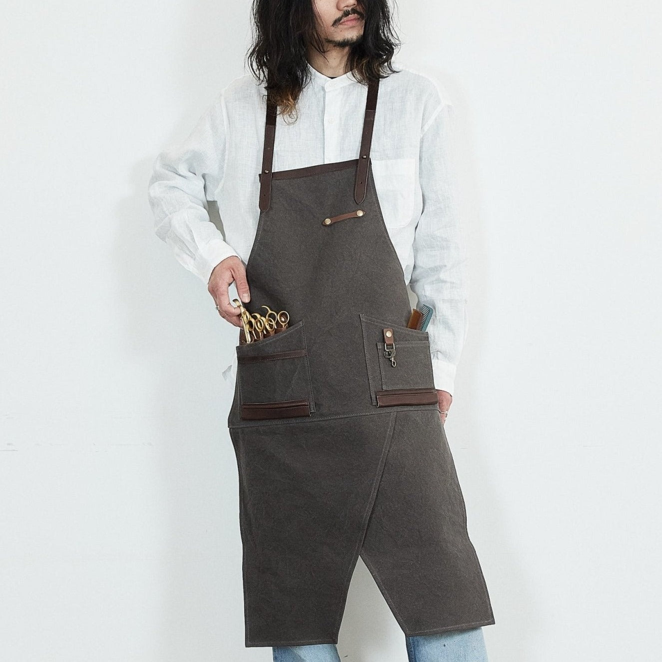 パラフィンバイオウォッシュ帆布 シザーエプロン チャコールグレー