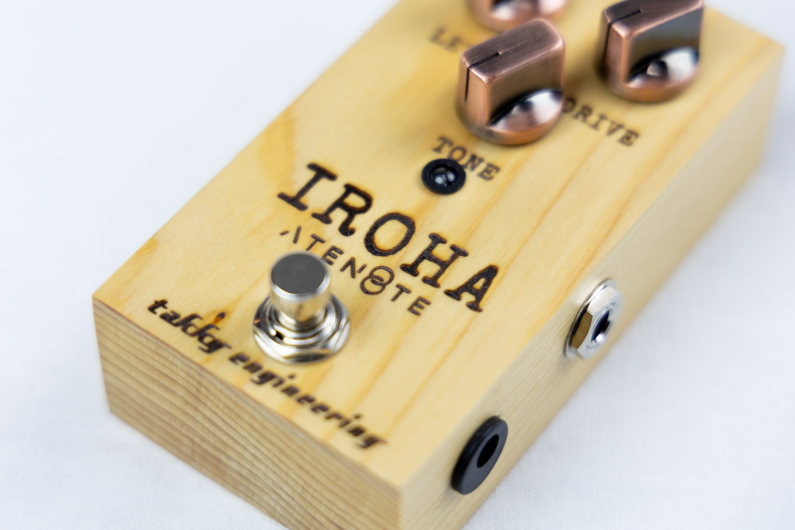 ギターエフェクター[歪み] | 楽器のご紹介 | ATENOTE