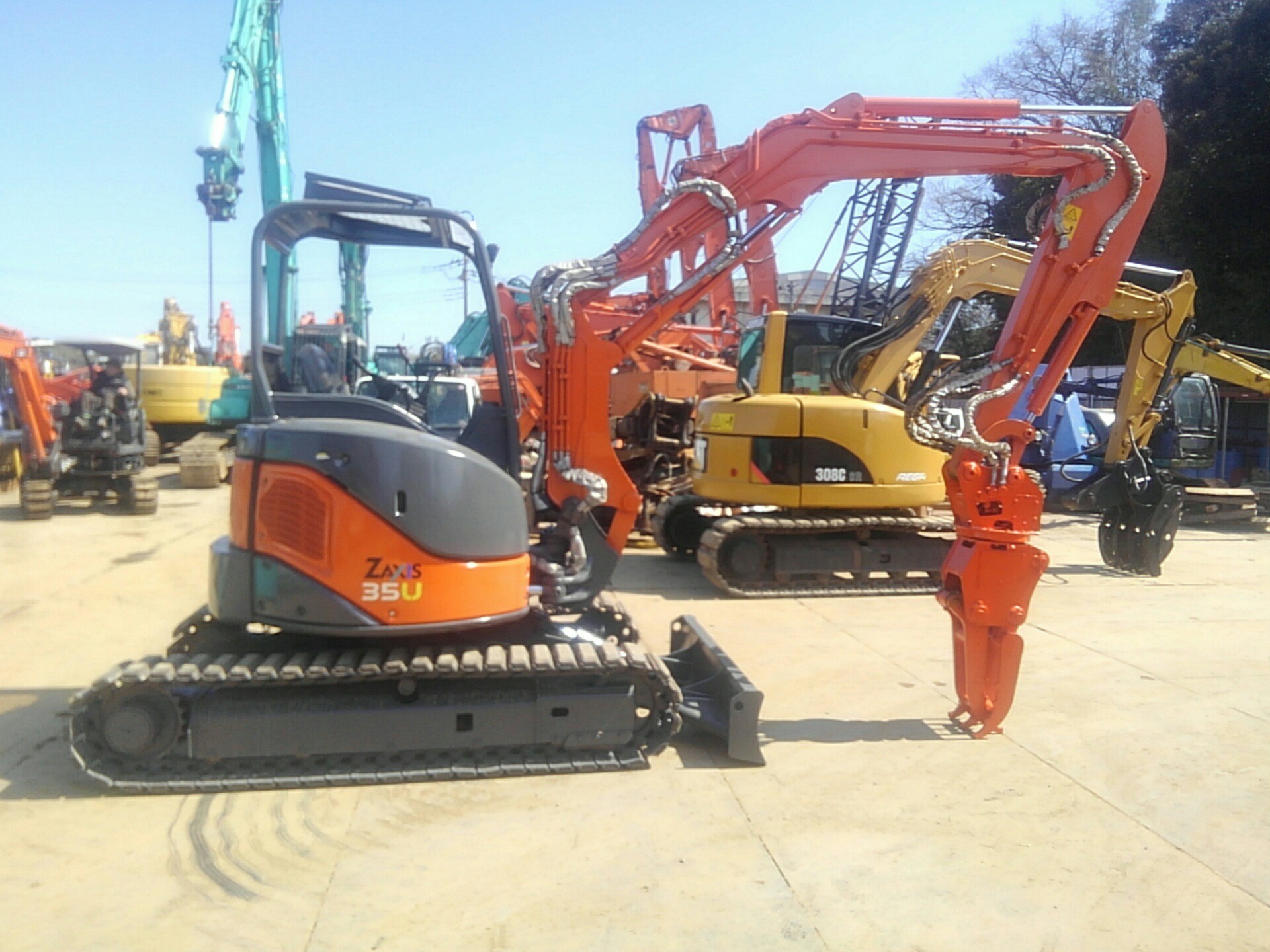 K42263】ZX35U-2 ミニ木 | ミニ油圧ショベル | 株式会社アタッチリンク