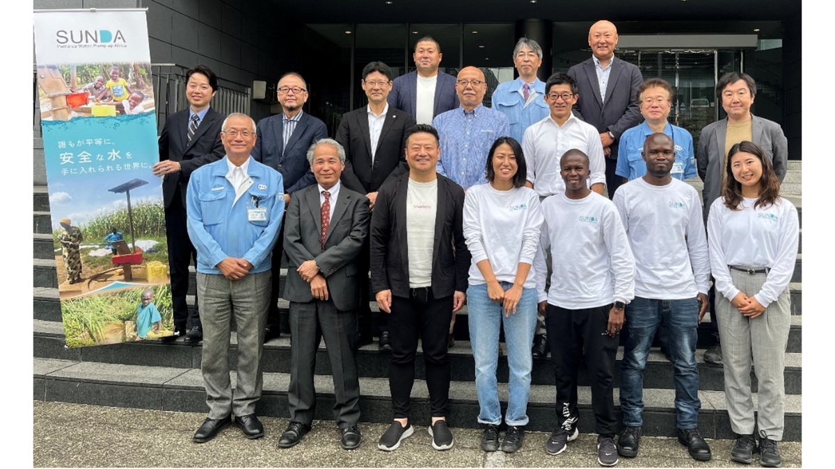 し*ん様 シンクロ矯正法 DVD 1度再生のみ カイロプラクティック カイロ