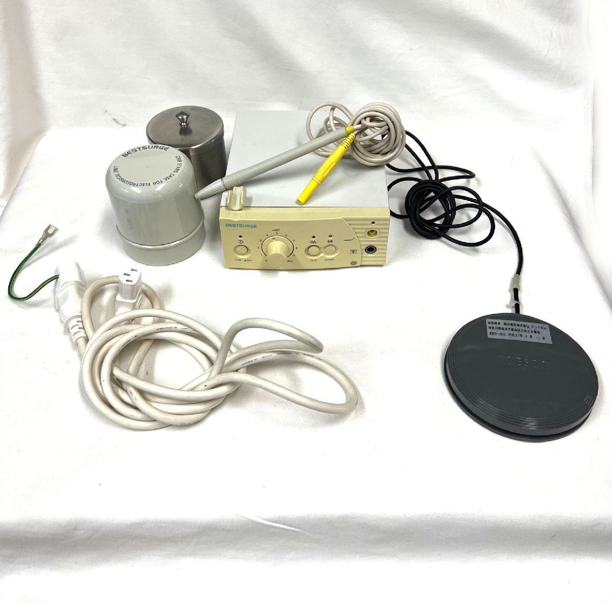 Yahoo!オークション 【中古】 ヨシダ 電気メス ベストサージ TME-701型