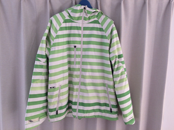 バートン 上下 XL ウェア、パンツセット 美品！！ スノボー 美品