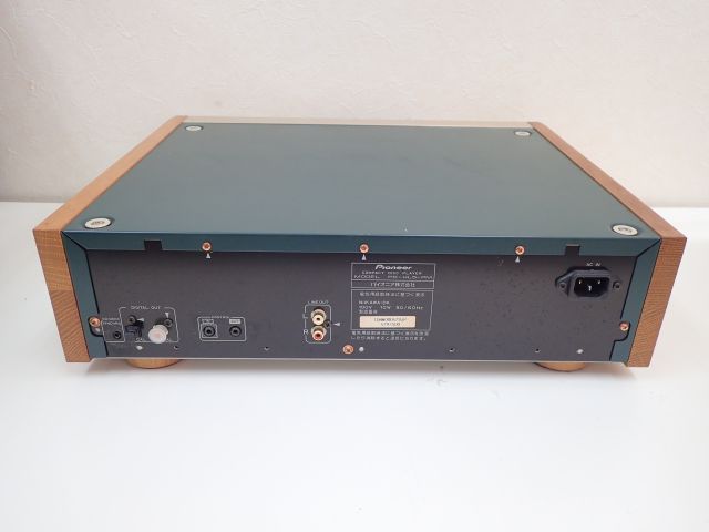 高額買取実施中!!】PIONEER パイオニア CDプレーヤー PD-HL5-PM 限定