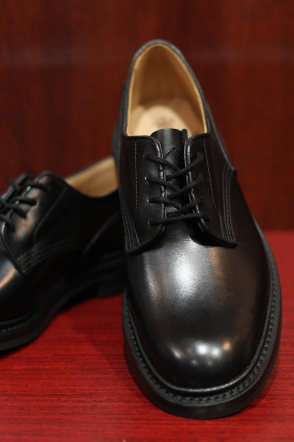 シューズ、ブーツ取扱商品一覧