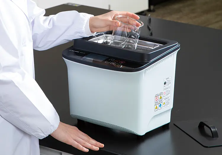 4-462-03 超音波洗浄器（二周波・樹脂筐体タイプ） MCD-6P 【AXEL