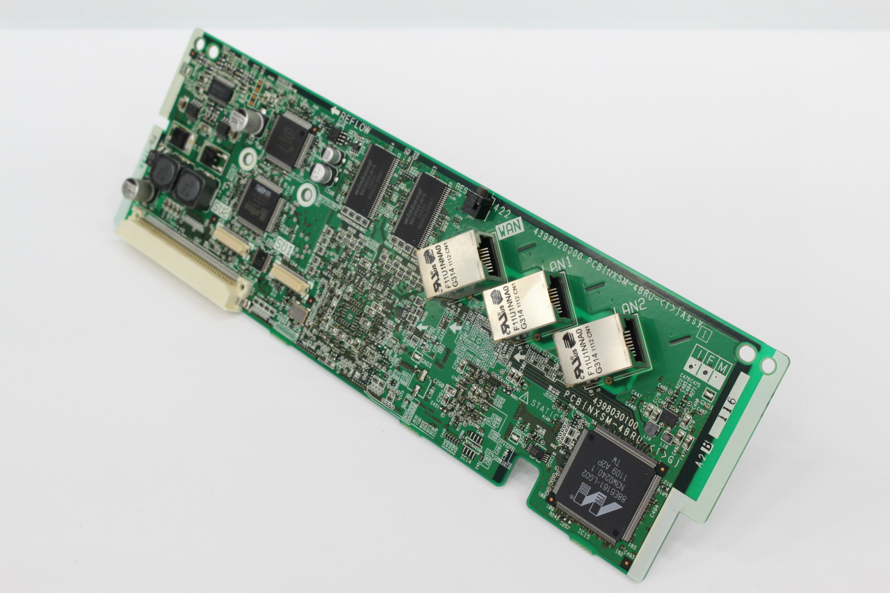 専用出品 NTT ZXL-100CHブロードバンドルータユニット-[1] NTT 【中古