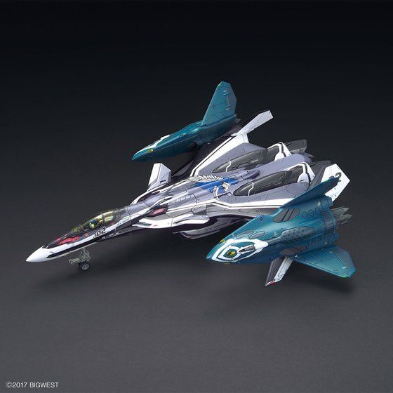 1/72 VF-31F ジークフリード/リル・ドラケン装備(ハヤテ・インメルマン