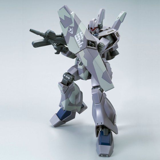 HGUC 1/144 RGM-89D ジェガンD型（迷彩仕様）│株式会社BANDAI