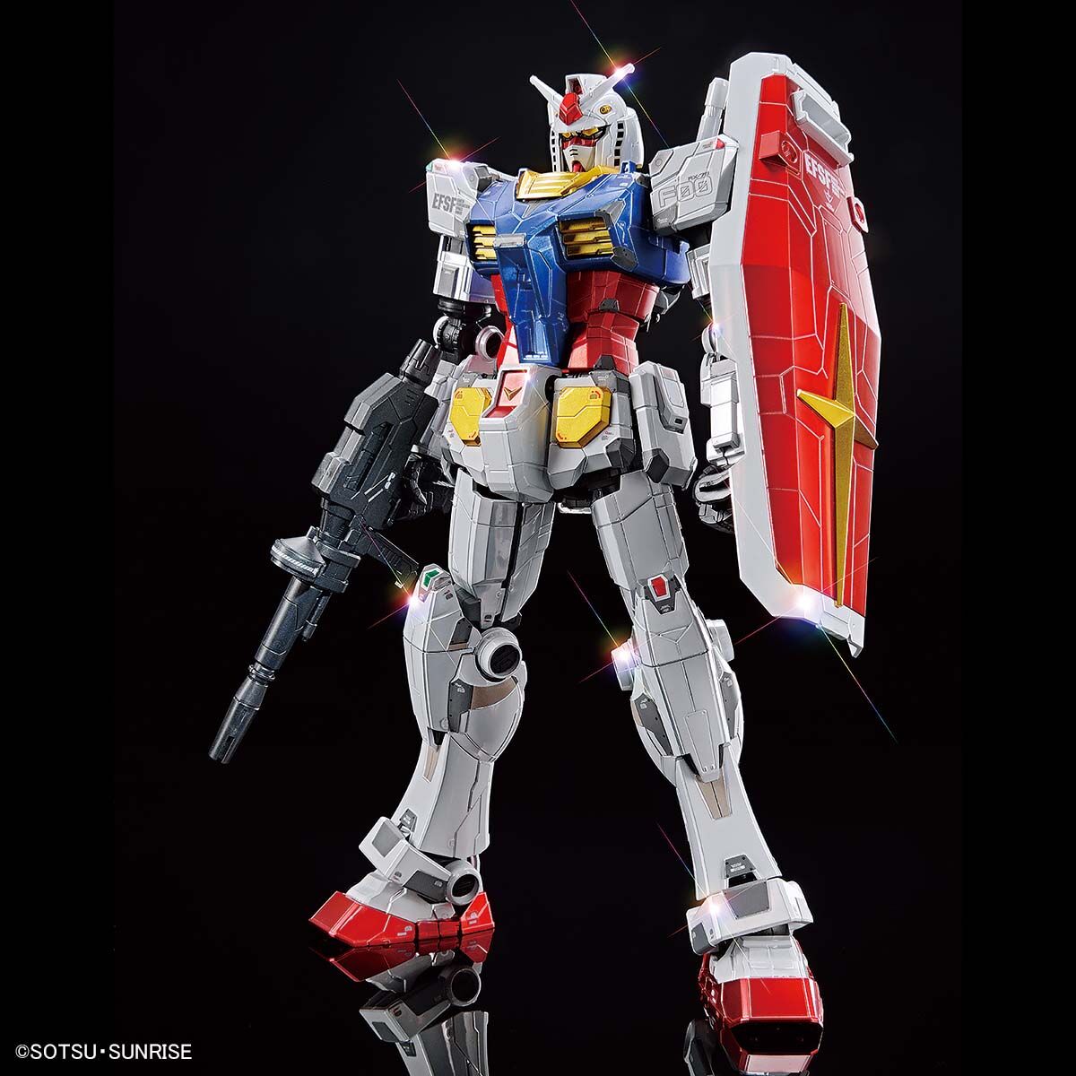 1/100 RX-78F00 ガンダム [チタニウムフィニッシュ] | 機動戦士