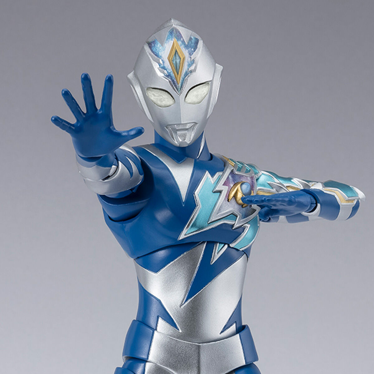 S.H.Figuarts ウルトラマンデッカー ミラクルタイプ | ウルトラマン