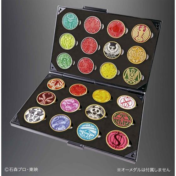 仮面ライダーオーズ」主人公の相棒 アンクの“オーメダルホルダー”が