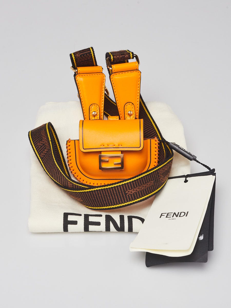 Fendi Clementine Smooth Leather Pico Baguette AirPods Case