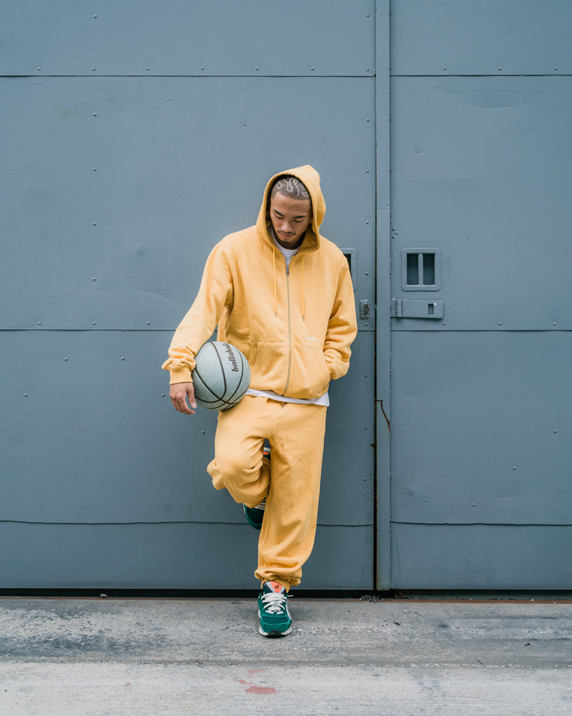 Small Logo Sweat Pants (gold) – ballaholicオンラインショップ