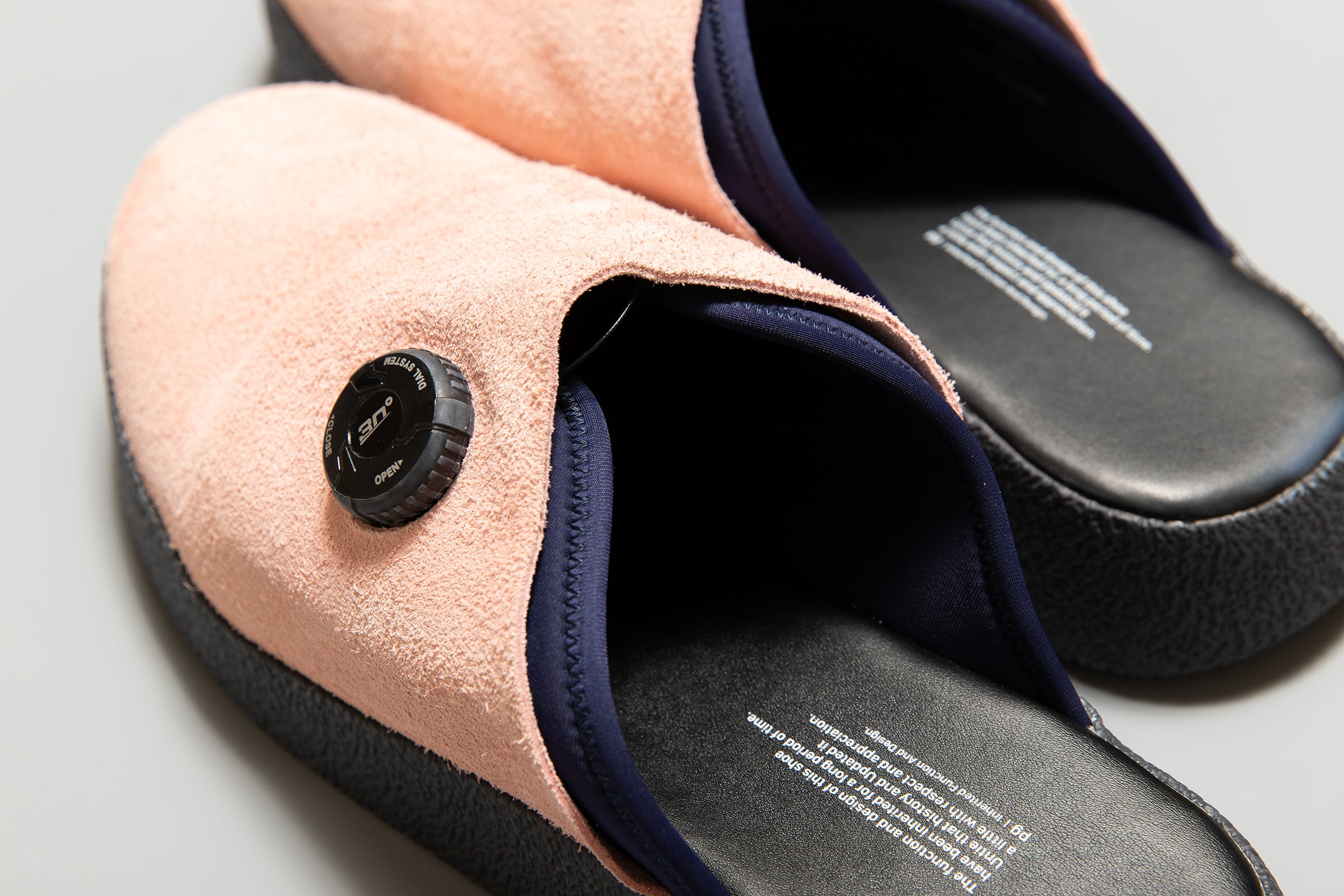 pg EMPTY | PNK | PLAYGROUND | スニーカーショップ