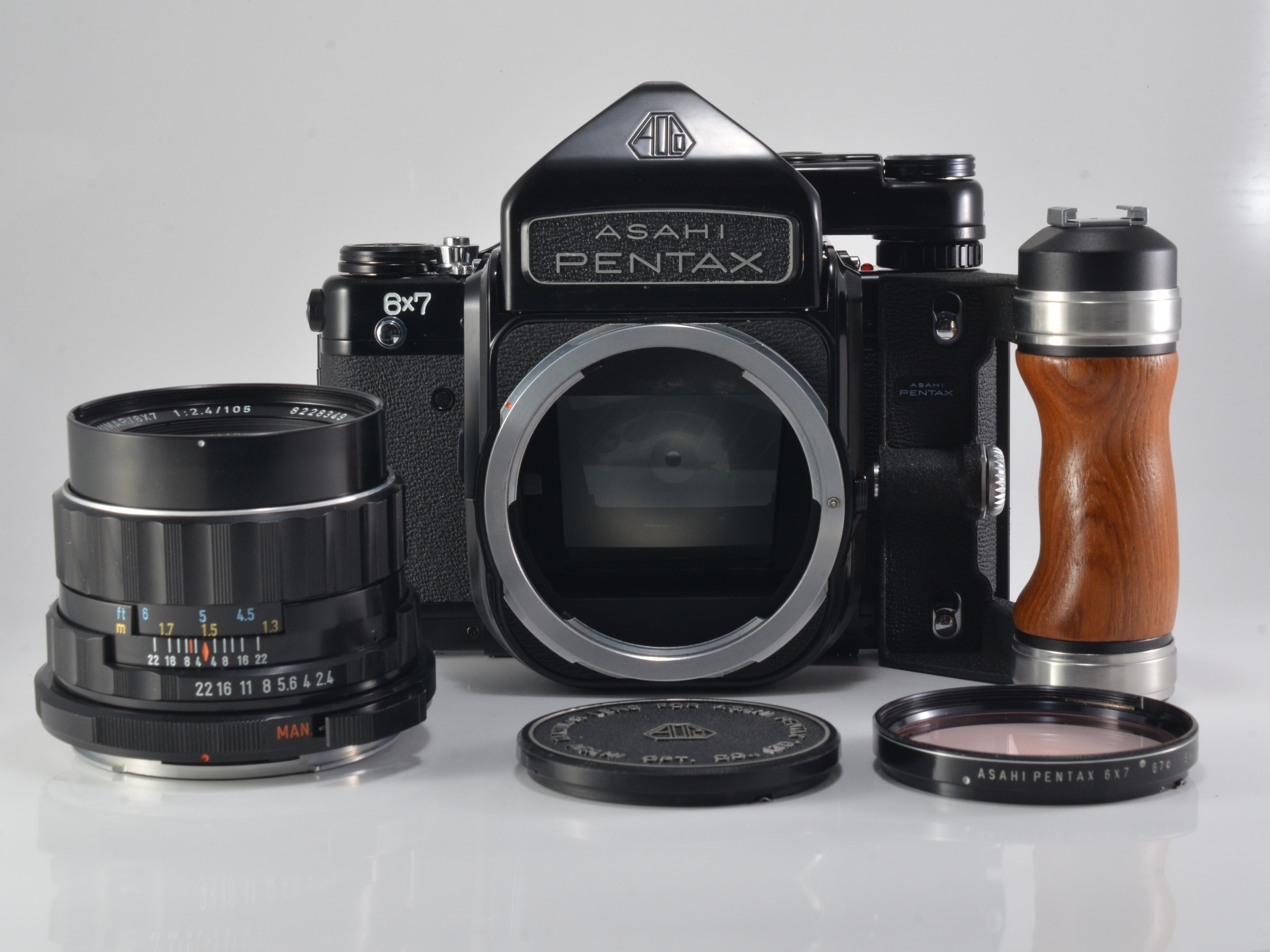 作例あり☆バケペンの本領発揮】PENTAX 6×7 TTL 後期型 オーバーホール