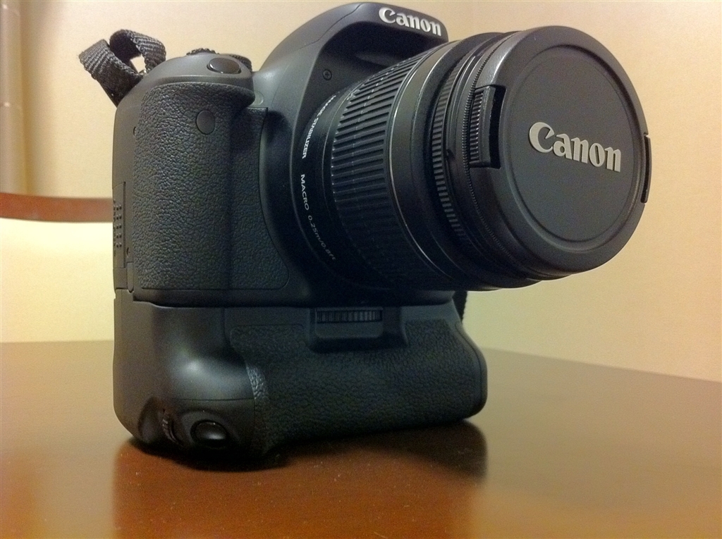 価格.com - 『kiss x5とバッテリーグリップ』CANON EOS Kiss X7 ボディ