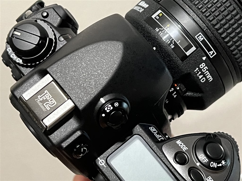 Nikon F6 腰痛持ちの店長 My フラッグシップ列伝Nikon F6 - YouTube