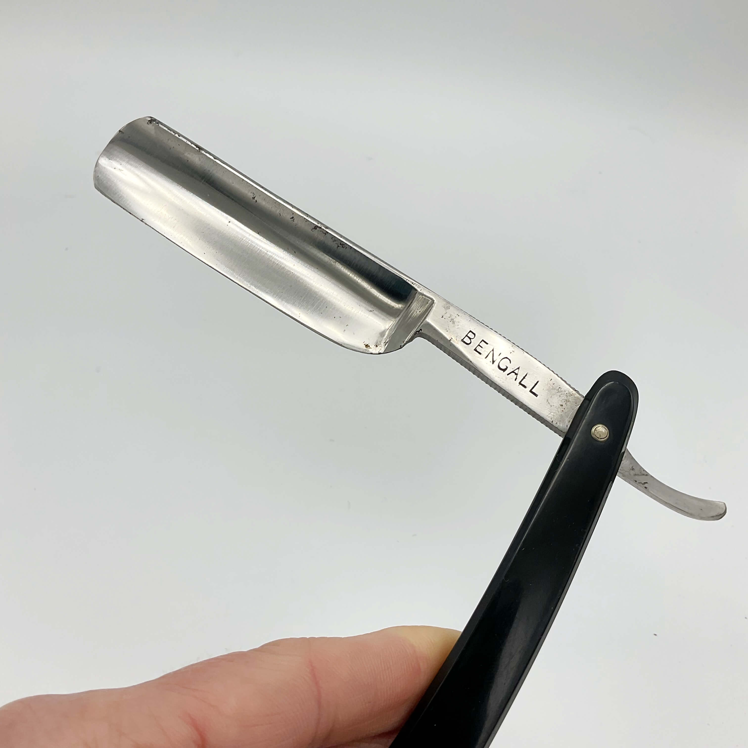 Bengall 1930s Straight Razor, TR Cadman & Sons – Beeches Vintage