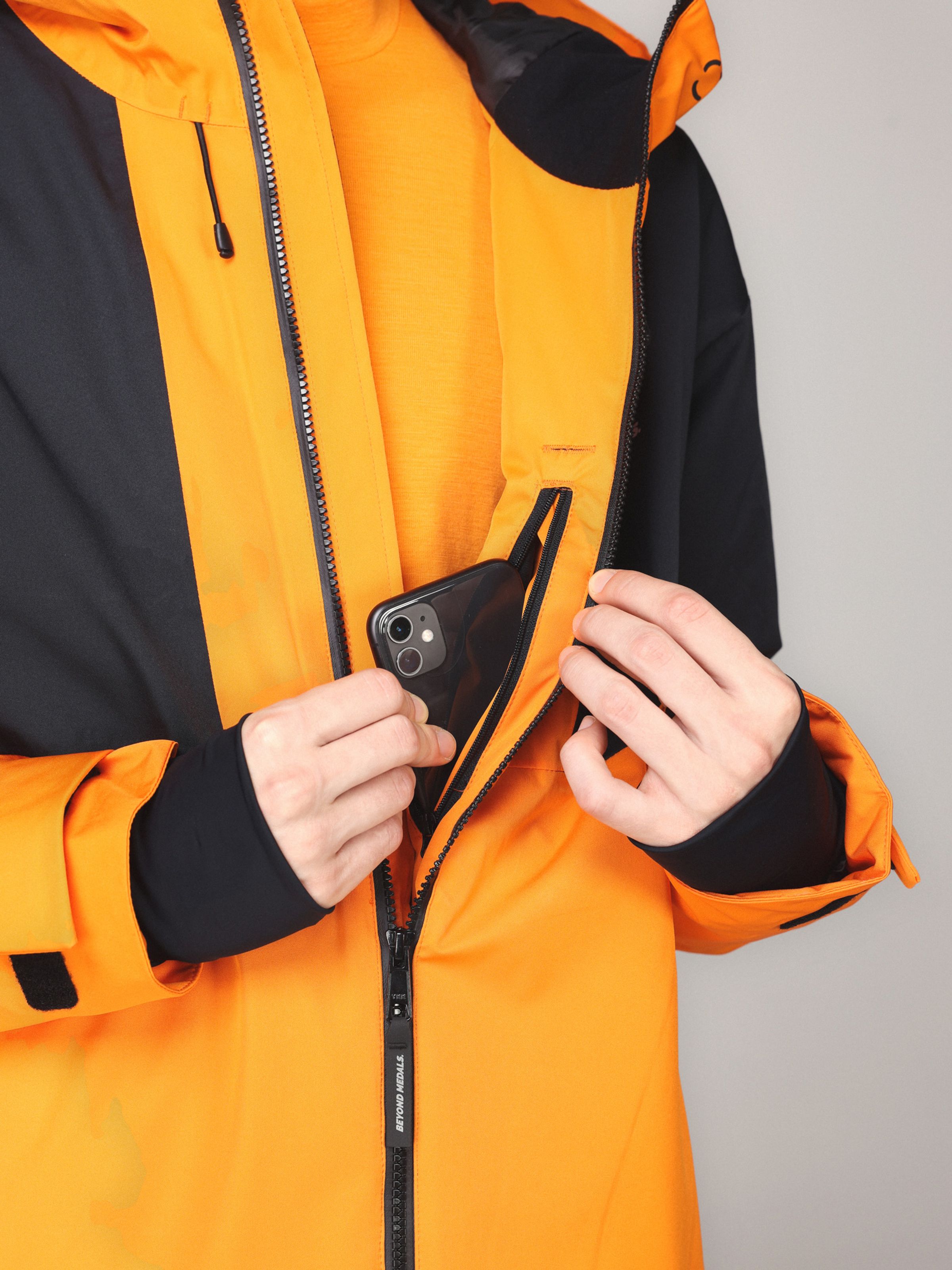 Full Zip Jkt Orange AW23 | Beyond Medals