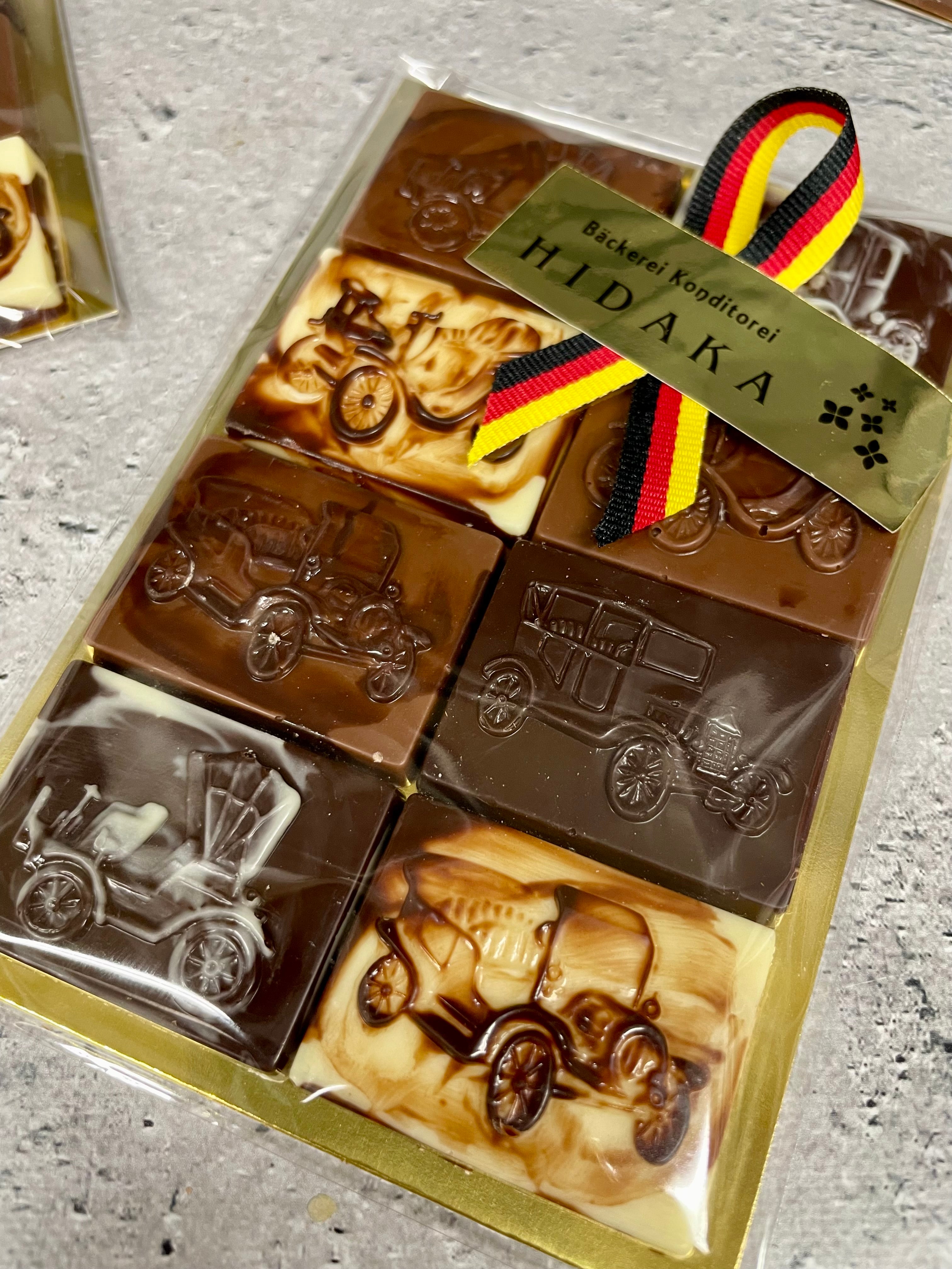 限定生産】クラシックカーコレクション ベルギー産クーベルチュール