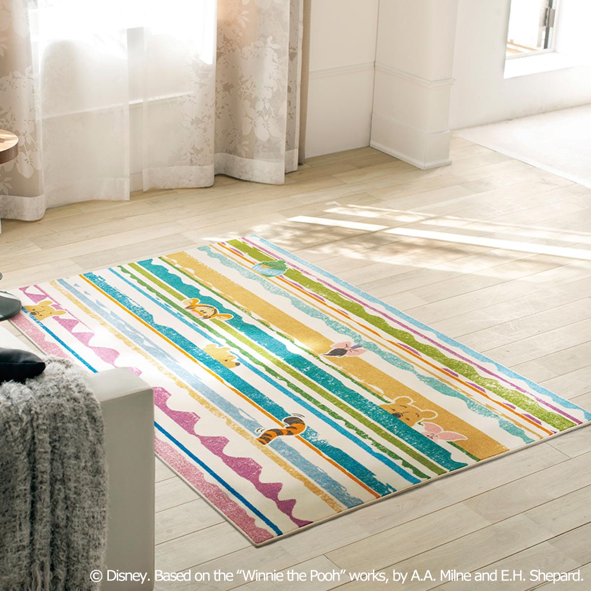 ディズニー プーさんと仲間たち 防炎・耐熱加工付き 『プー／ルック