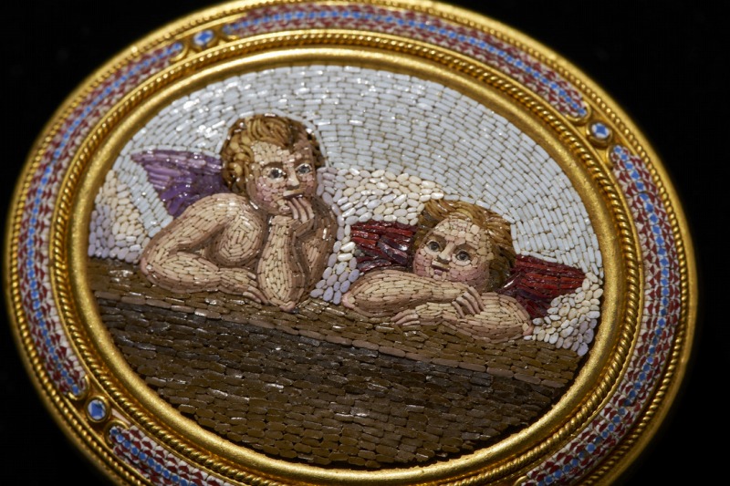 おそらく日本初！ 門外不出のバチカン芸術「マイクロモザイク」の専門