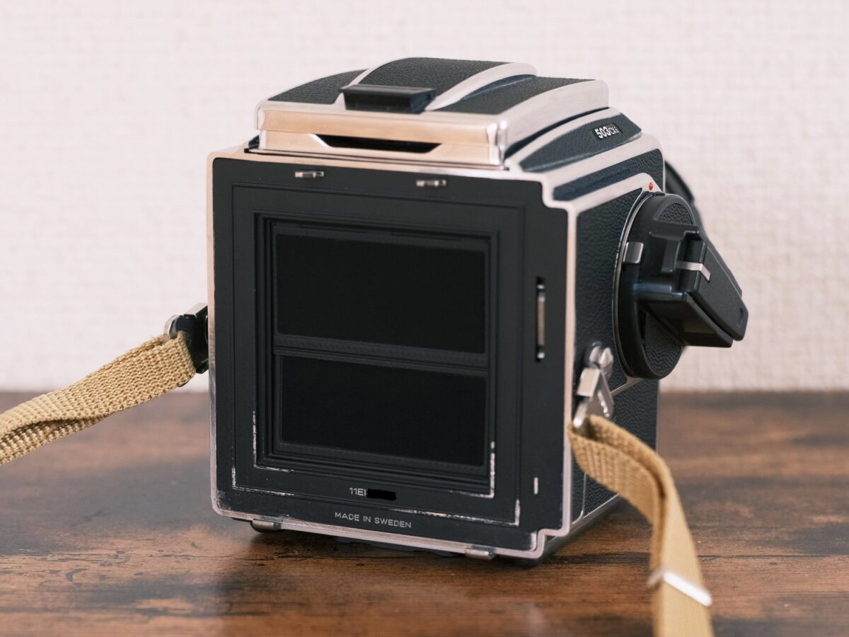ついに手にしたバースデー・ハッセル「Hasselblad 503CXi」。 | BORN