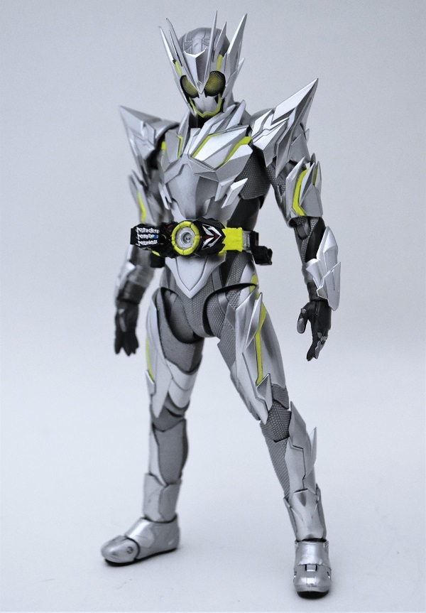 S.H.Figuarts 仮面ライダーゼロワン メタルクラスタホッパー | 魂の玩具箱