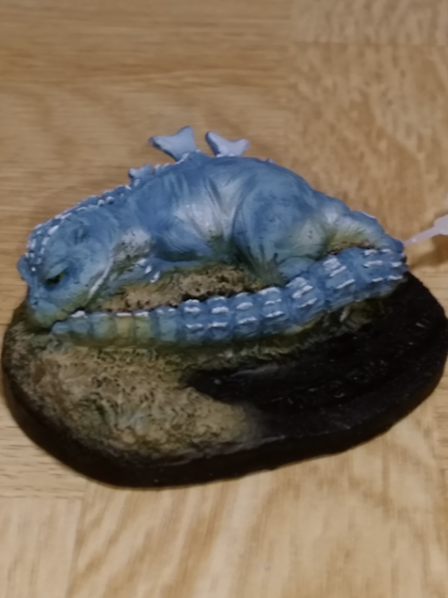 ベビーゴジラ おやすみver. | 特撮大百科DREAMS