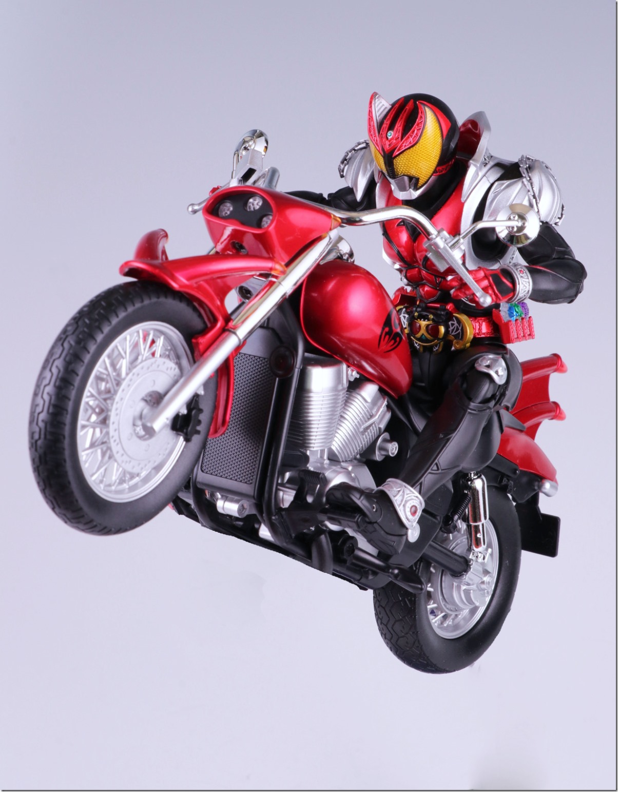 バンダイスピリッツ S.H.フィギュアーツ 仮面ライダーキバ