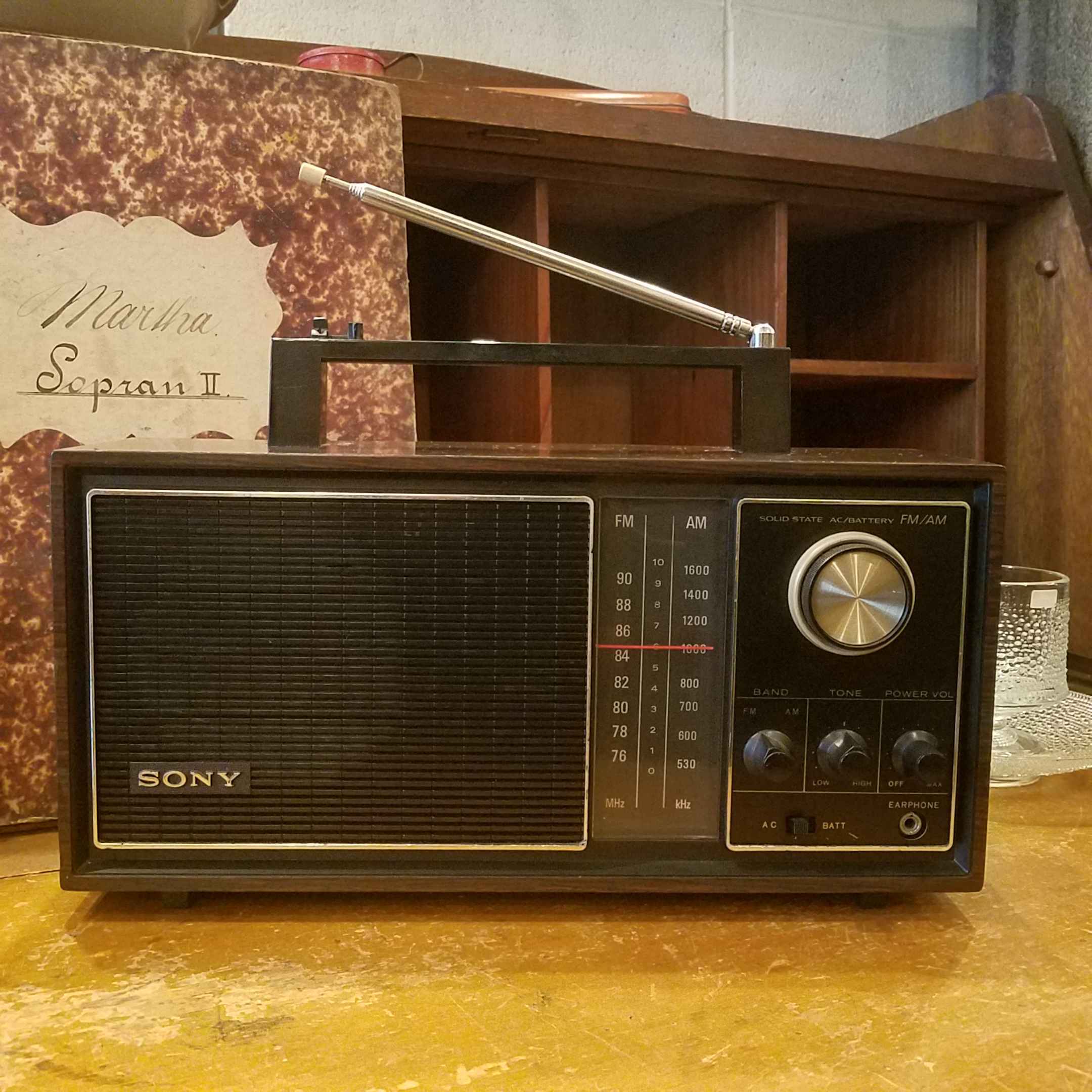 昭和レトロなSONY/ソニーの2バンドラジオ TFM-9200 - [Sold Out]過去の