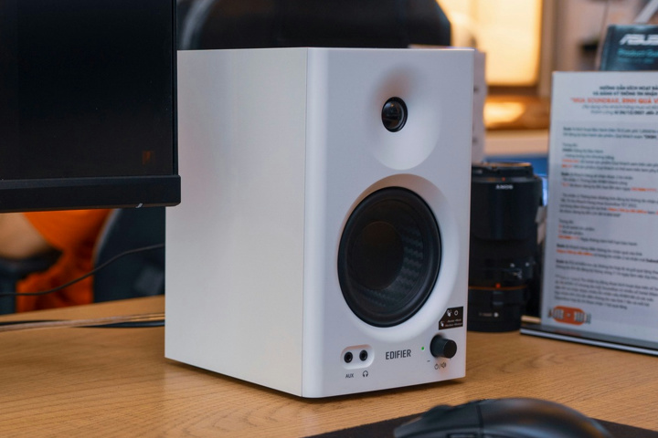 EDIFIER ホワイト スピーカー MR4 Edifier ED-MR4-WH [ホワイト] 価格