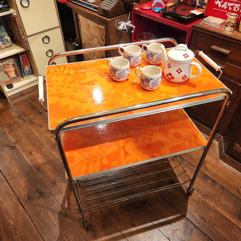 昭和レトロポップ 花柄キッチンワゴン - [Sold Out]過去の販売商品