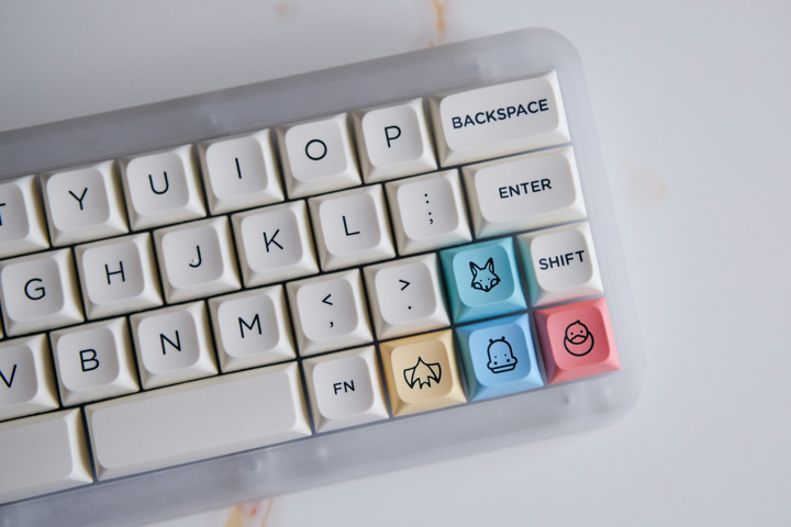 Akko、DIYキットから出してきた自身初となる40％レイアウトの小型