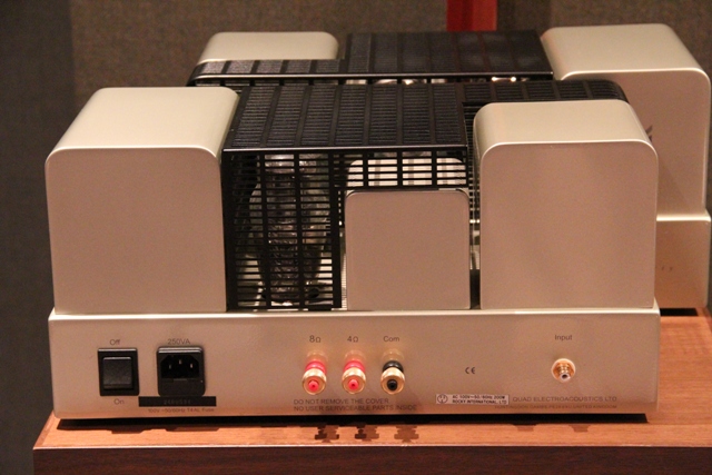 USED最新入荷情報！ 【QUAD Ⅱ－forty 管球式モノラルパワー