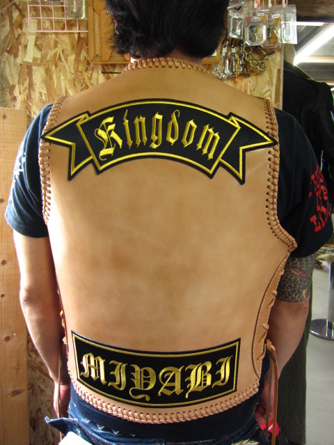 サドルレザー ベスト 本革 | 革屋Marvy