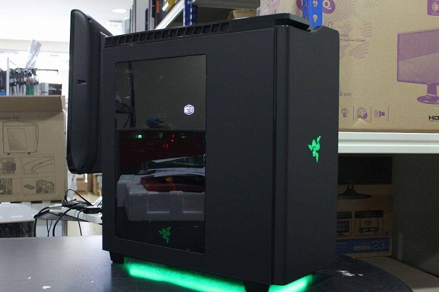 PCケース】NZXT 『H440 Designed by Razer』 レビューチェック | ヲチモノ