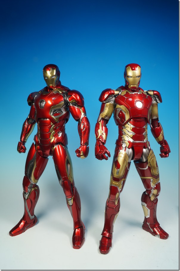 ホットトイズ DIECAST アイアンマンマーク45 （アベンジャーズ・エイジ