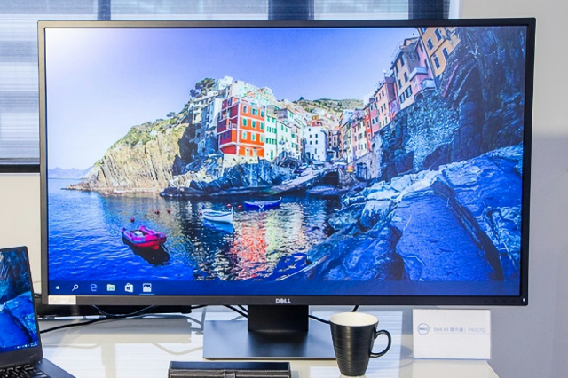 DELLの43インチ・4K仕様液晶モニター『P4317Q』 | ヲチモノ