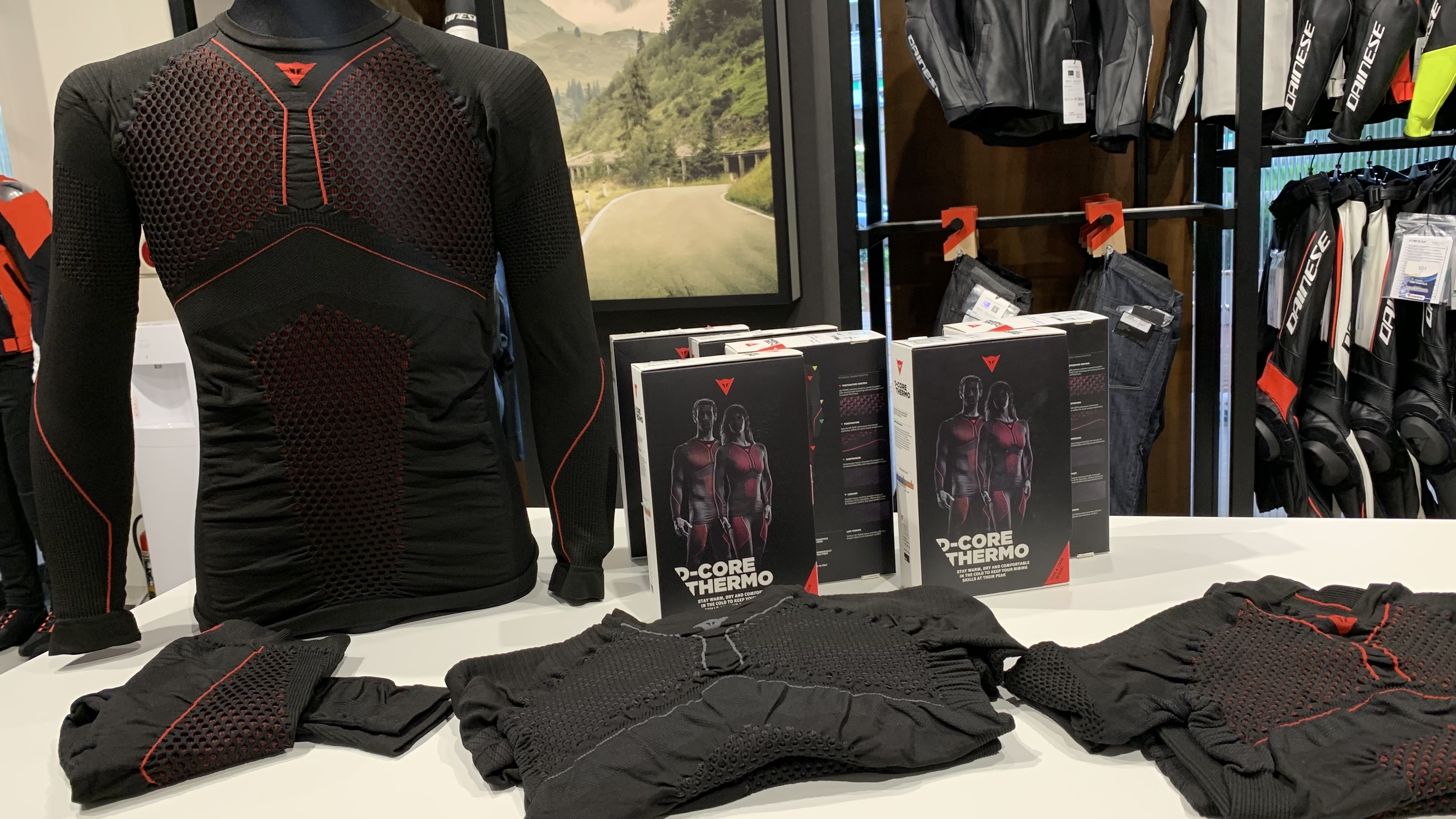 ウインタースポーツインナー】冬に欠かせない快適インナー